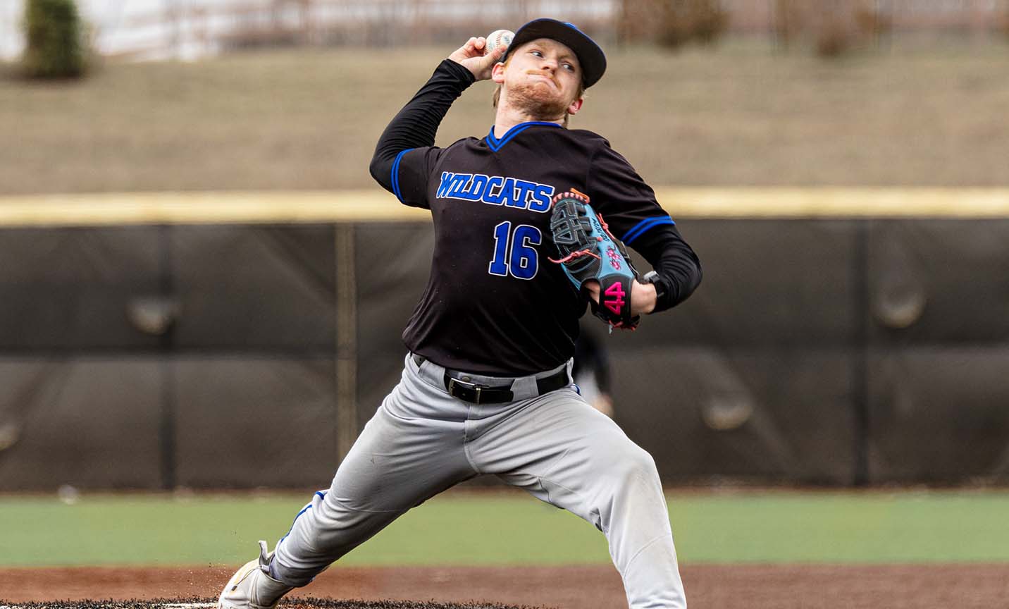 Wildcats Swept in Opening Heart Series