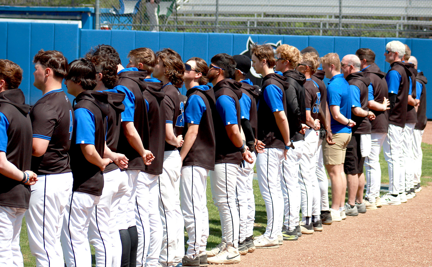 Wildcats Begin Final Weekend with Doubleheader Loss to William Penn