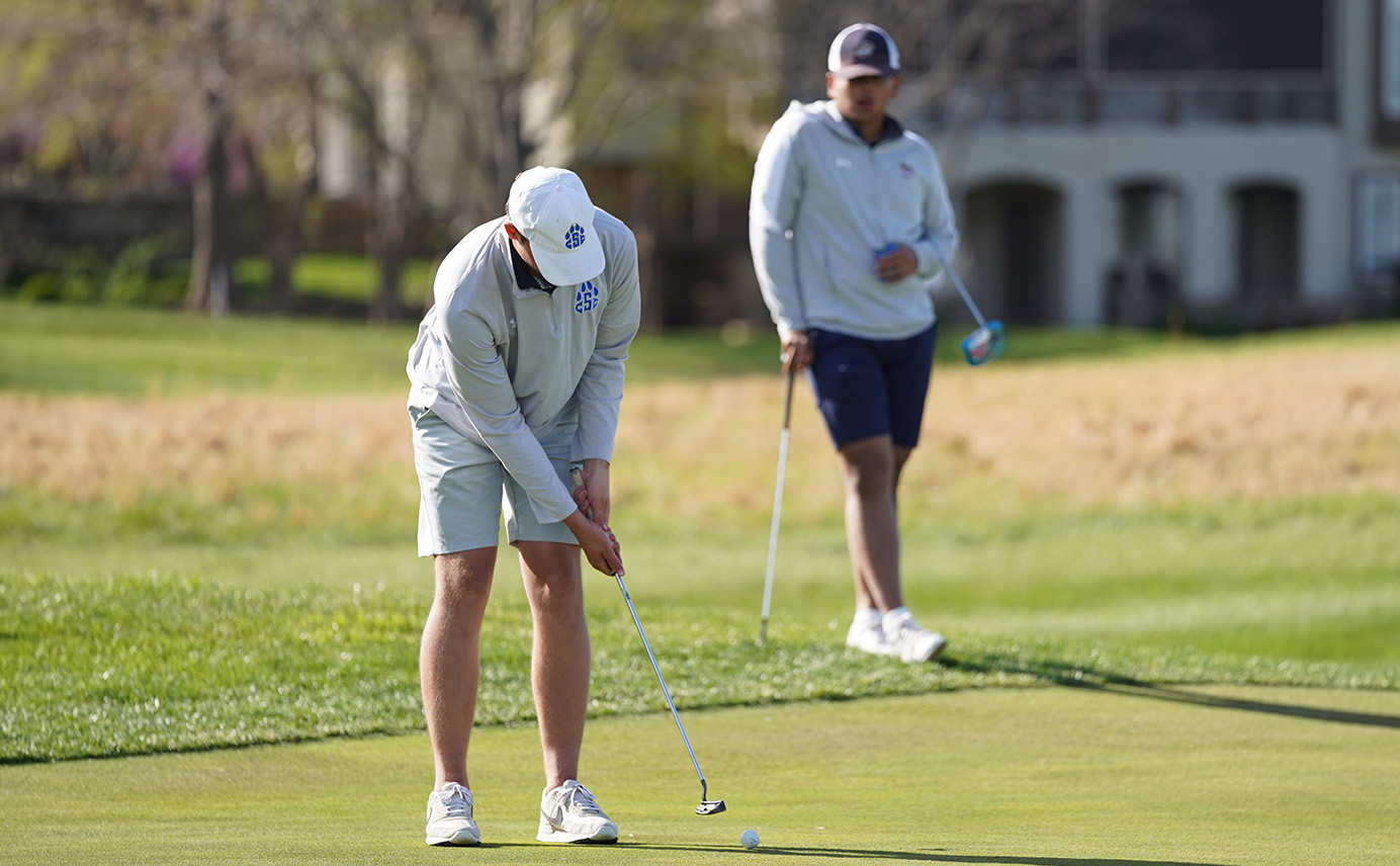 Men's Golf Completes Season at Heart Championships
