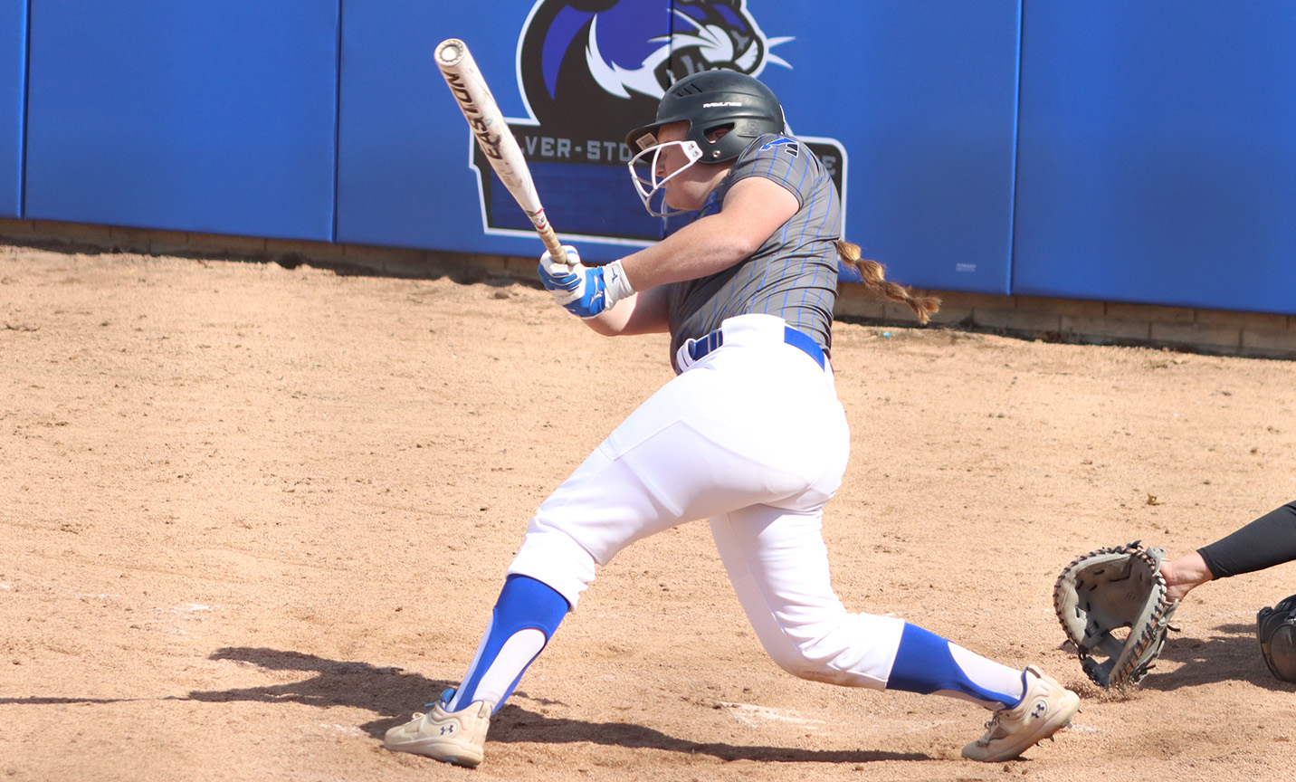 Wildcat Softball Suffers a Pair of Extra Inning Losses