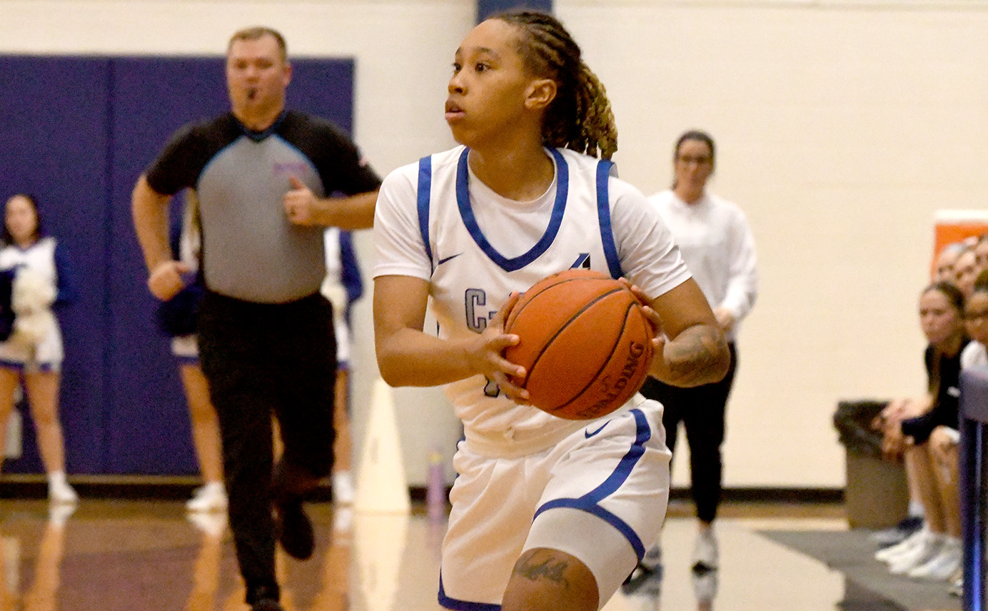 Wildcats Win at Missouri Valley for Seventh Straight Victory