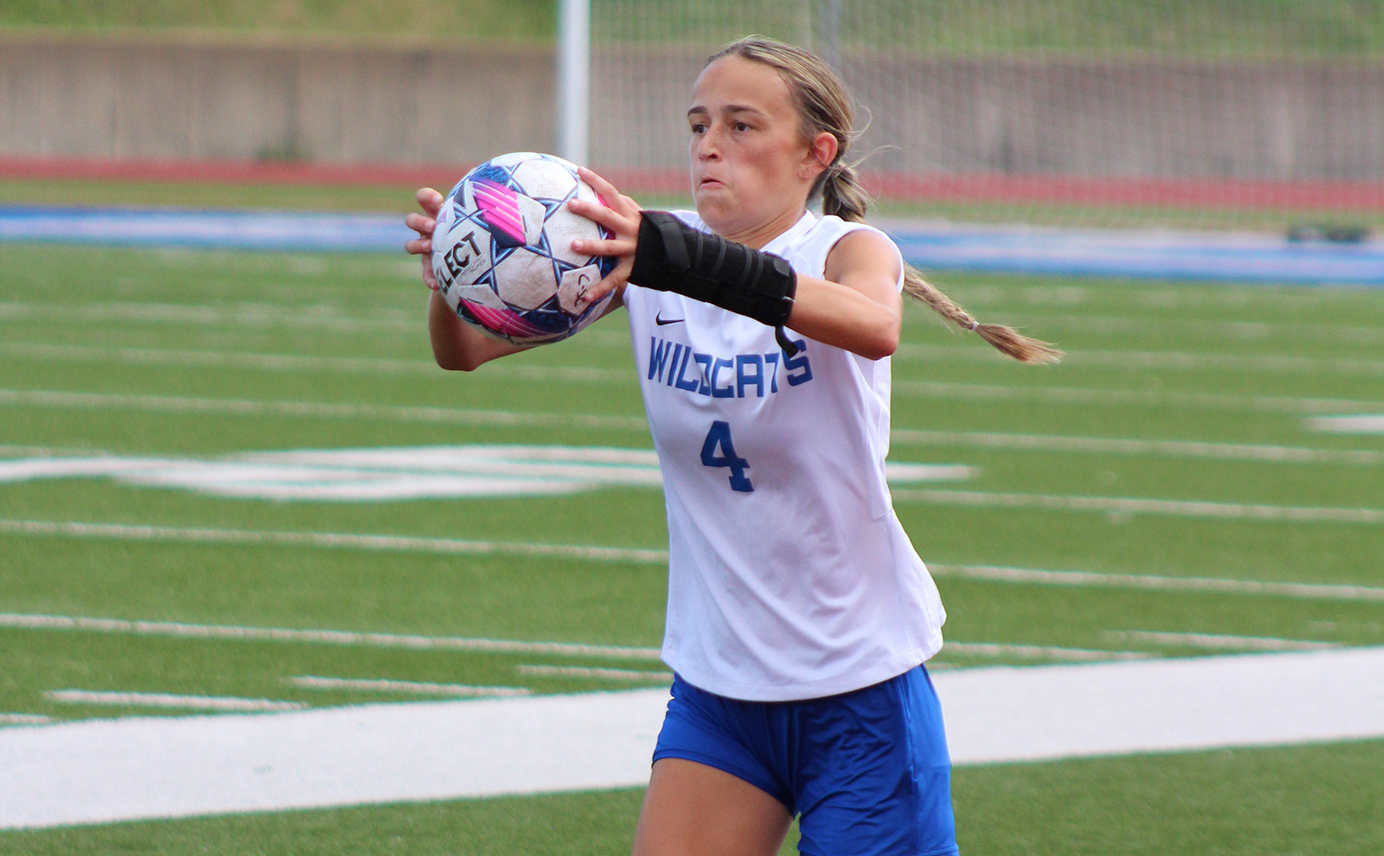 No. 22 MNU Scores Four in Opening Half; Defeats Wildcats 6-2