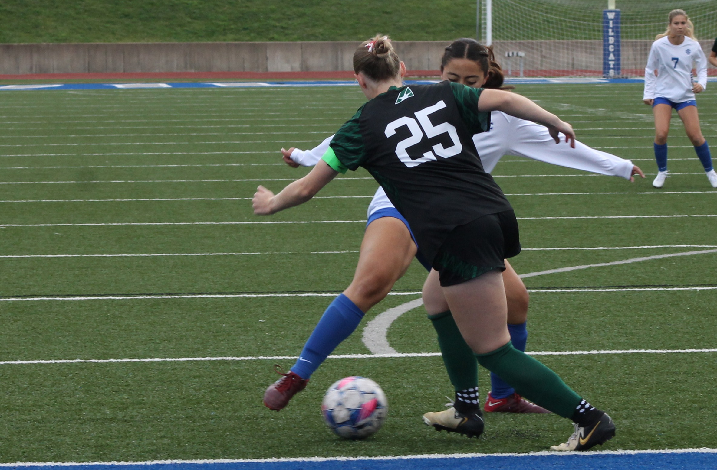Women's Soccer Wins Home Finale with Four Unanswered Goals