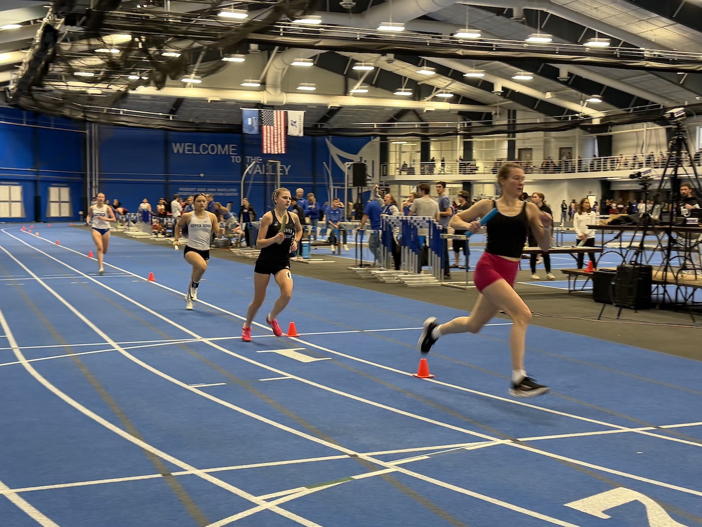 Hopgood, Carmack Lead Wildcats to 4th Place Finish at Luther