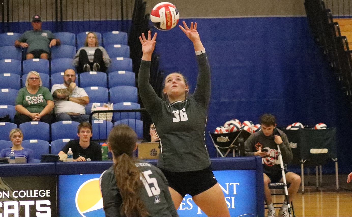 CMU Sweeps Wildcat Netters for Second Time this Season