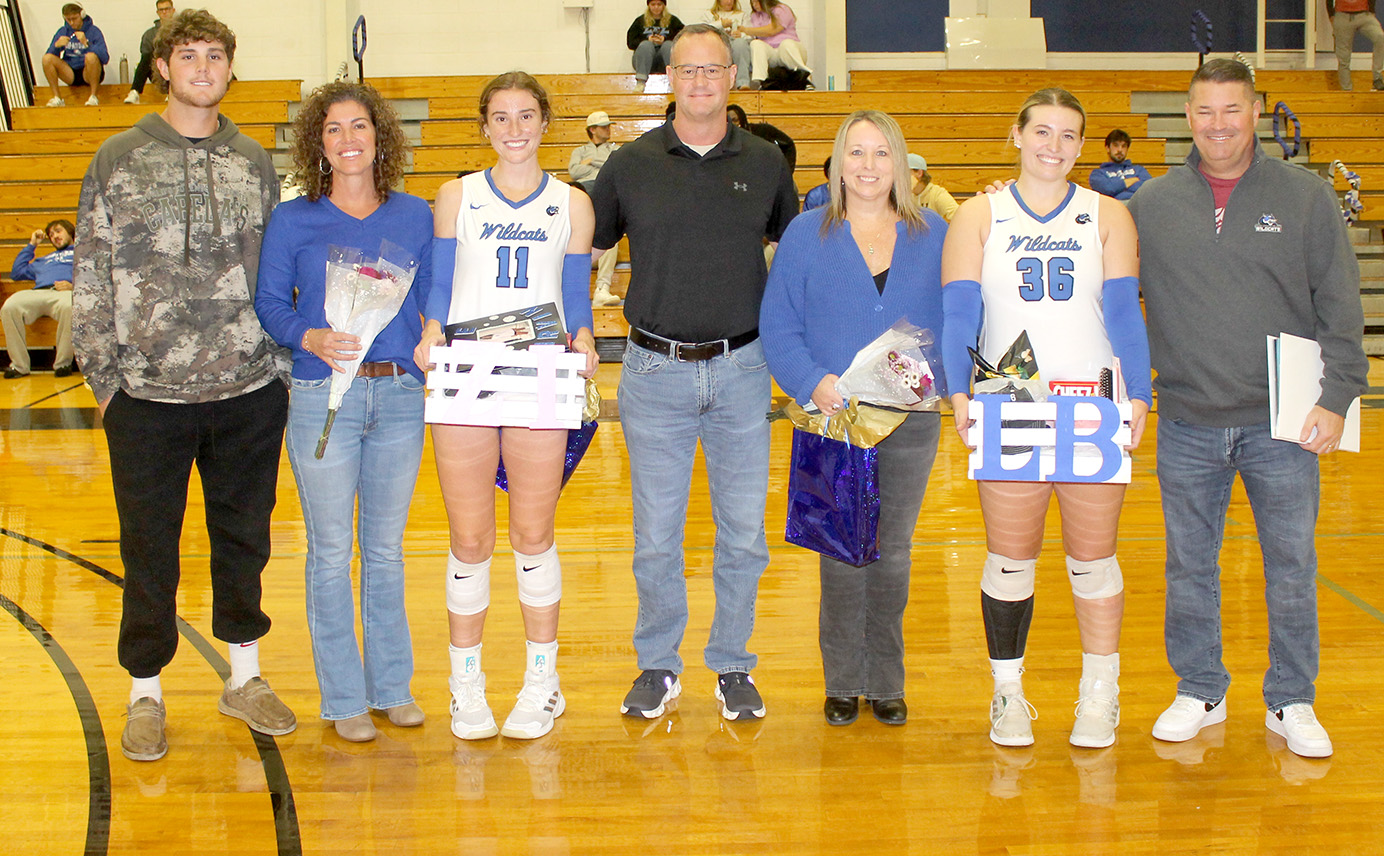 Seniors Go Out on High Note Despite Loss to Benedictine in Season Finale