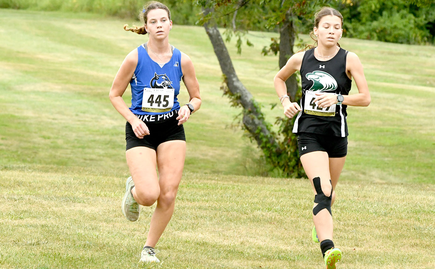 Women's Cross Country Sets Team Record in 5K at Sherrill Fall Classic